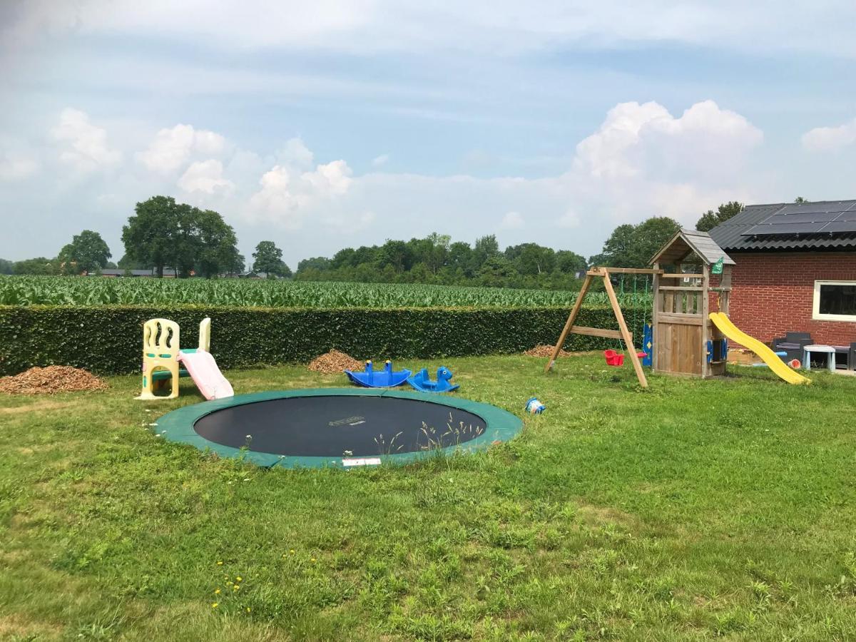 Bed and Breakfast Saromaja Ambt Delden Esterno foto